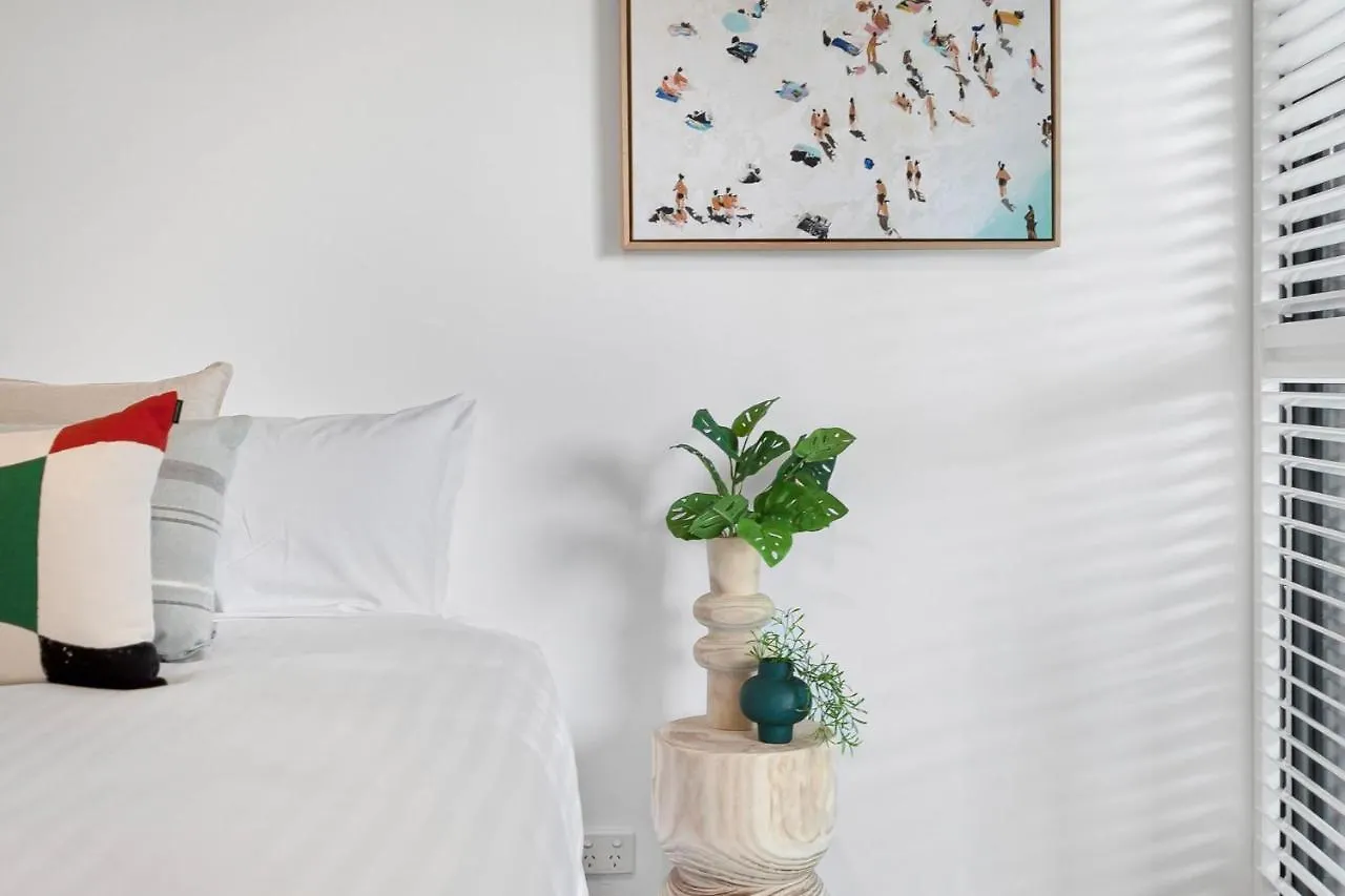 아파트 Central Location Stylish 3 Bed With Pool - Sunshine Central 선샤인 비치